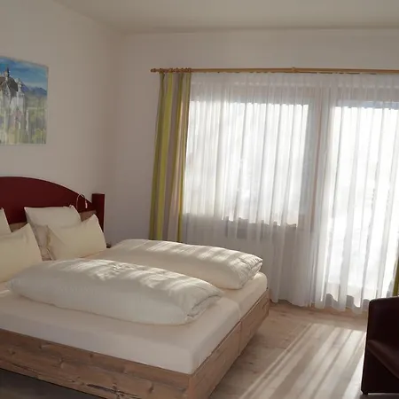 Hotel Alpchalet Schwanstein 3*