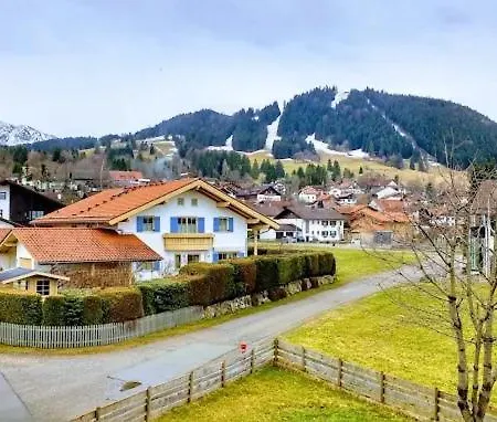 Alpchalet Schwanstein 3* Halblech