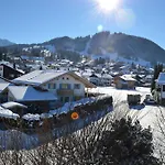 Alpchalet Schwanstein 3*