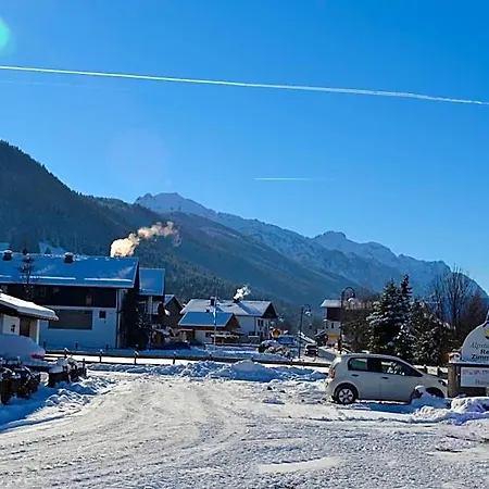 Alpchalet Schwanstein 3*